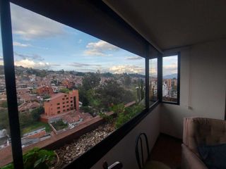 Departamento de venta en Cuenca Av Ord lazo. Vista a la ciudad y a las montañas