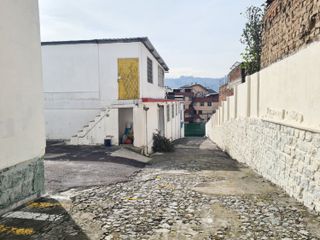 Local de Arriendo sur de Quito La Mascota Para Institución Educativa