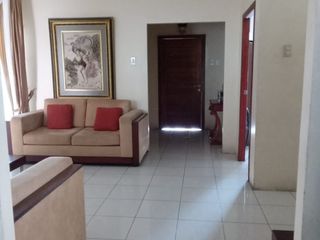 Foto 2 de PROPIEDAD COMERCIAL EN VENTA EN AVENIDA AMERICA DE PORTOVIEJO