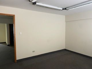 Foto 6 de VENDO OFICINA EN EL CORAZON DEL CENTRO FINANCIERO DE SAN ISIDRO