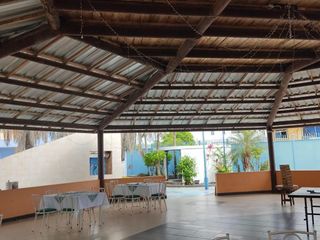 Hostería de Venta en Tonsupa cerca a la playa