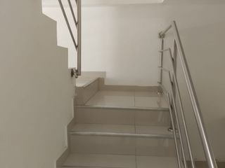 Foto 9 de HERMOSA CASA DE 2 PLANTAS AMOBLADA EN ARRIENDO