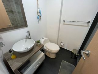 Apartamento de 2 habitaciones en arriendo. Con o sin muebles. Amueblado.