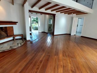 Foto 5 de Arriendo casa en Tumbaco, una sola planta, urbanización privada y segura.