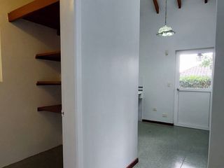 Foto 32 de Arriendo casa en Tumbaco, una sola planta, urbanización privada y segura.