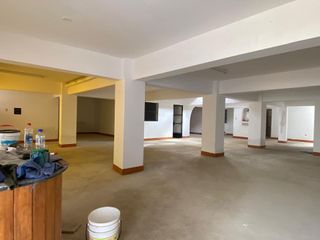Foto 2 de Venta de casa en zona comercial Panamericana Sur Km 24 - Ocasión