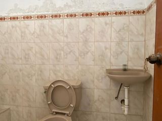 Foto 7 de Venta de casa en zona comercial Panamericana Sur Km 24 - Ocasión