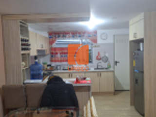 Foto 4 de Venta- Disfruta de una vida alegre en esta encantadora casa de venta, un hogar lleno de carácter/24urb33