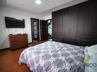 Foto 6 de Casa uso airbnb Cuenca 4 habitaciones