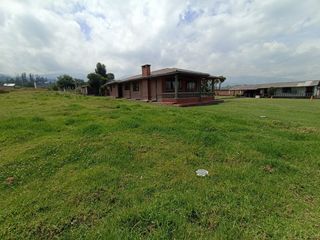 Foto 39 de Vendo un Terreno con Casa en Pifo