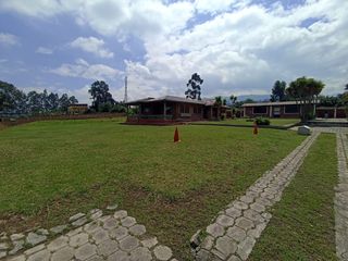 Foto 54 de Vendo un Terreno con Casa en Pifo
