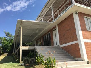 Casa finca en venta de Condominio Haciendas de Potrerito, Jamundí, Valle