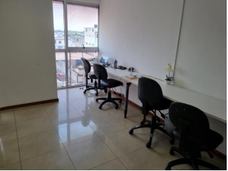 Foto 3 de Norte de Guayaquil, Venta de Excelente Oficina Comercial 58 m²