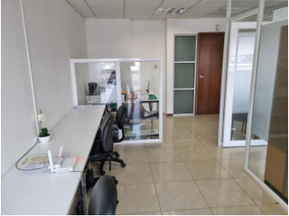 Foto 1 de Norte de Guayaquil, Venta de Excelente Oficina Comercial 58 m²