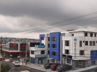 Angel Ludeña - Quito Norte - Comercial - Vendo casa - Rentera