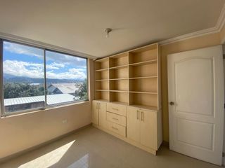 Foto 8 de Departamento de 3 dormitorios de venta en calderon