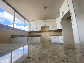 Foto 5 de Departamento de 3 dormitorios de venta en calderon