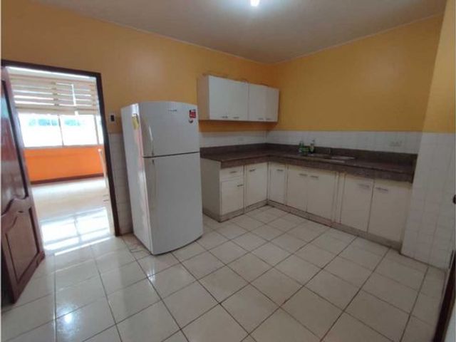 Venta, departamento en Edif. El Morro, 09 de Octubre y Chimborazo