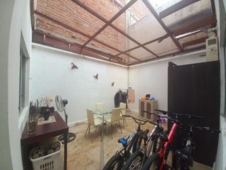 Foto 12 de DEPARTAMENTO CON PATIOS Y AREA VERDE EN VENTA EN LA PRIMERO DE MAYO