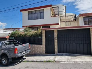 Casa en Venta en Monjas Madrigal, Puengasí