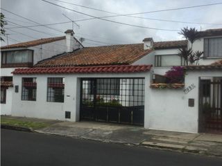 Venta casa barrio Las Villas, Bogotá