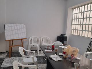 Foto 10 de VENDO HERMOSO EDIFICIO COMERCIAL