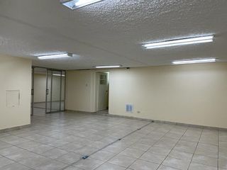 Foto 9 de LOCAL COMERCIAL DE ARRIENDO, CENTRO DE QUITO