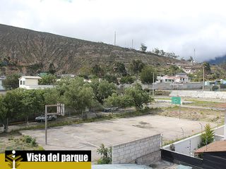 Casa en anticresis Quito, sector Mitad del Mundo, cerca UPC, parques, colegios
