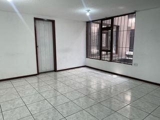 Foto 1 de Rento oficina  en la Avenida. América