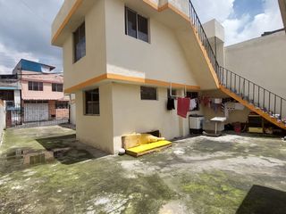 Foto 5 de Casa esquinera e independiente de venta en Quitumbe