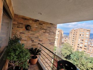 VENDO APARTAMENTO MAZUREN