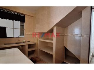 Foto 3 de Casa En Esquina Av. Tupac Amaru 310 M2 Cp El Milagro ID 1091920