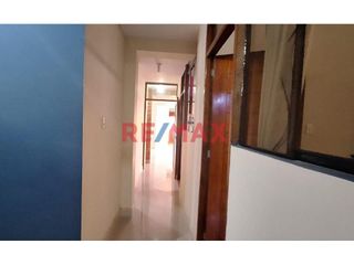 Foto 5 de Casa En Esquina Av. Tupac Amaru 310 M2 Cp El Milagro ID 1091920