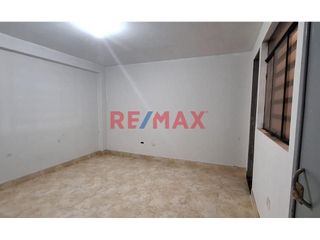 Foto 12 de Casa En Esquina Av. Tupac Amaru 310 M2 Cp El Milagro ID 1091920
