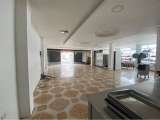 Foto 6 de local comercial de alquiler manta zona sur