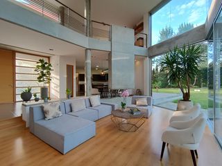 Foto 3 de Country Living Just 15 Minutes From Medellin, Exclusive Community Near Mall Indiana