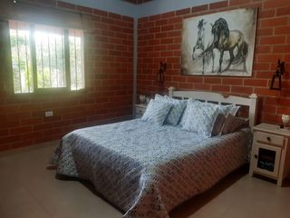 Venta Casa Campestre Gómez Plata Antioquia