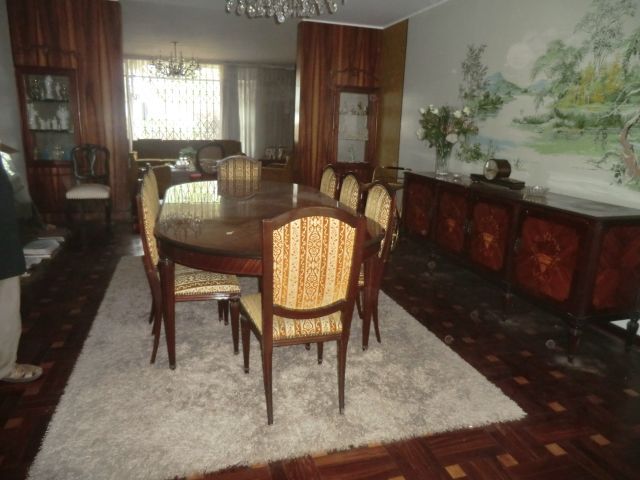 Venta de casa remodelada en excelente ubicación !