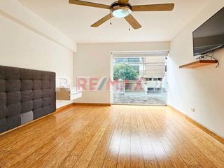¡Exclusivo Y Acogedor Departamento Ubicado Frente A Un Parque Urb. Chacarilla – Surco La Zona Más Tranquila De Surco!