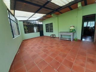Oportunidad Única: Casa Lote con Encanto en Granada, Cundinamarca