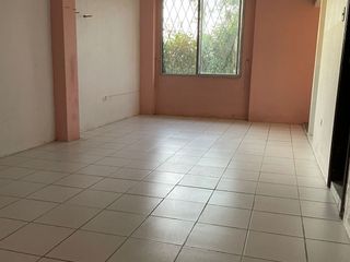 Foto 12 de vendo quinta con casa grande y canchas en recinto Santa Lucia via las Mercedes