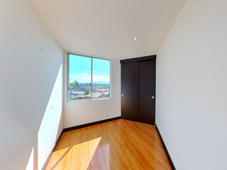 se vende apartamento en castilla con parqueadero privado, vista externa, ascensor de 68m2 y balcon