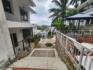 Foto 29 de Lomas de Urdesa, Venta de Excelente Departamento 5 dormitorios amoblado con Vista a la ciudad y areas sociales