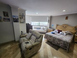 Foto 15 de Lomas de Urdesa, Venta de Excelente Departamento 5 dormitorios amoblado con Vista a la ciudad y areas sociales