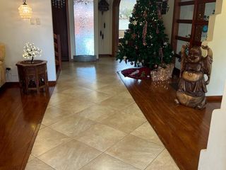 Foto 5 de VENTA DE HERMOSA CASA EN CUENCA