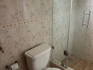Foto 34 de VENTA DE HERMOSA CASA EN CUENCA