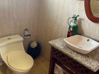 Foto 6 de VENTA DE HERMOSA CASA EN CUENCA