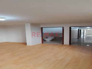 Foto 8 de Oportunidad!! Departamento En Venta Frente A Parque En Urb, San Antonio De Carabayllo.