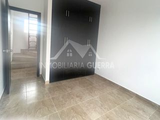 Foto 4 de SE VENDE CASA - URBANIZACIÓN 