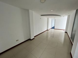 Foto 4 de En venta oficina casa comercial Independiente sector El Inca